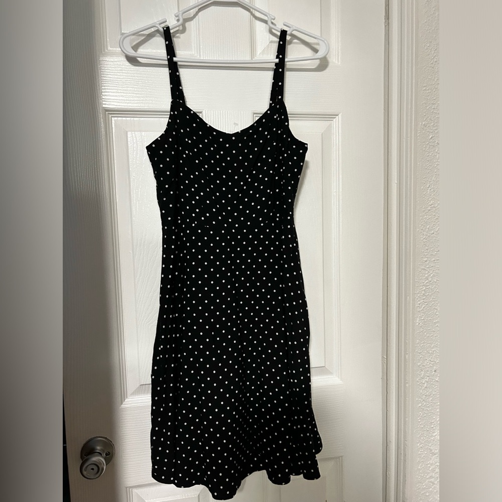 Old Navy Black & White Polka Dot Cami Dress Size: M